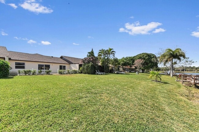 Building Photo - 8515 Lakepoint Ct