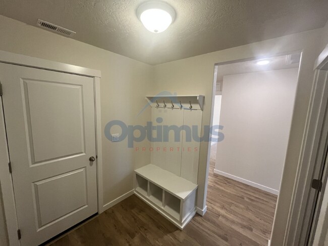 Building Photo - Beautiful 4-Bedroom Home in a Peaceful Nampa Community