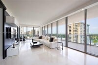 Building Photo - 5875 Collins Ave