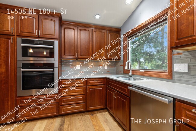 Building Photo - 14508 NE 180th St