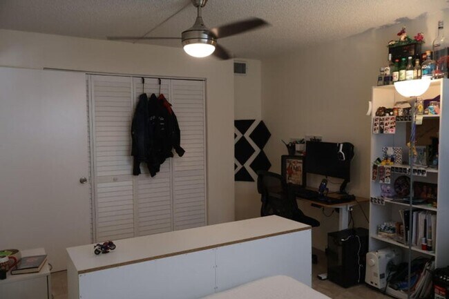 Building Photo - 7080 Nova Dr
