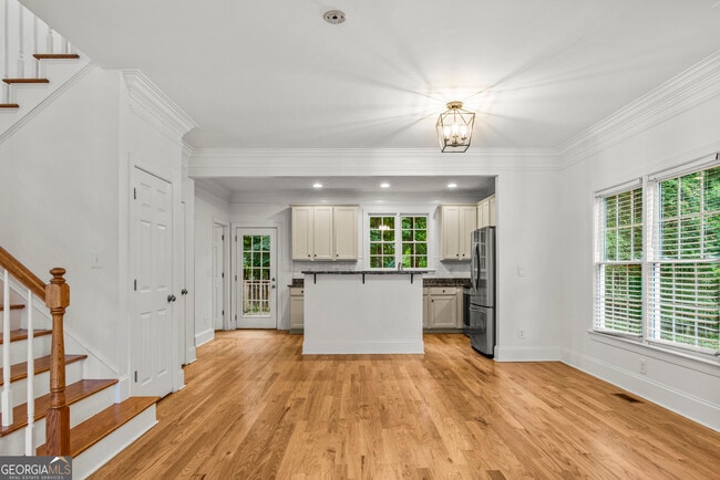Building Photo - 775 Markhams Dr