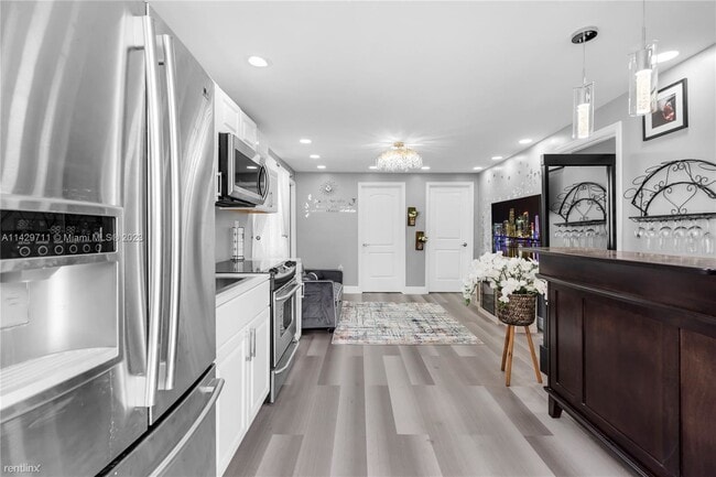 Primary Photo - 2 br, 1 bath House - 6139 Johnson St