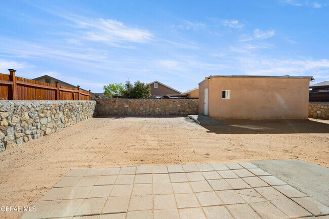 Building Photo - 11632 Mesquite Miel Dr