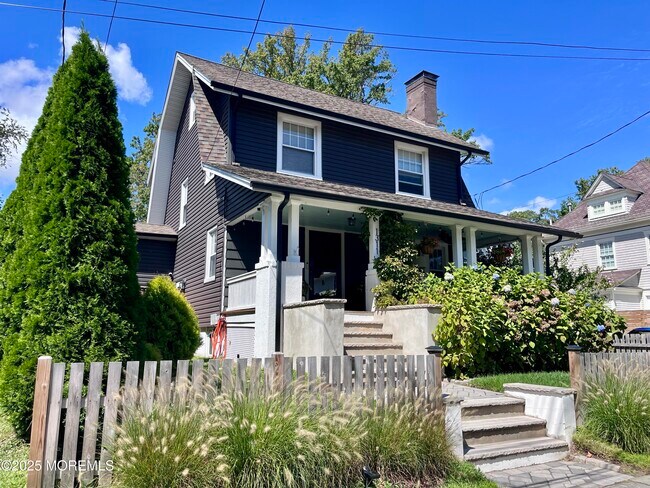 Primary Photo - 1311 Langford St