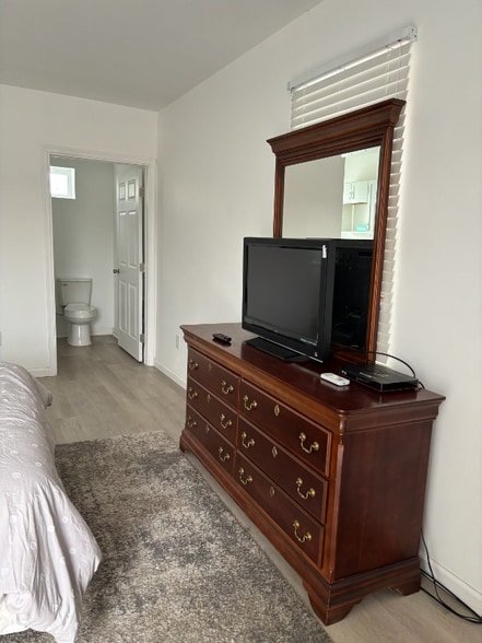 Building Photo - 5967 Lincoln Hwy