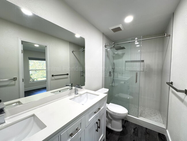 Building Photo - 9943 Bay Vista Estates Blvd