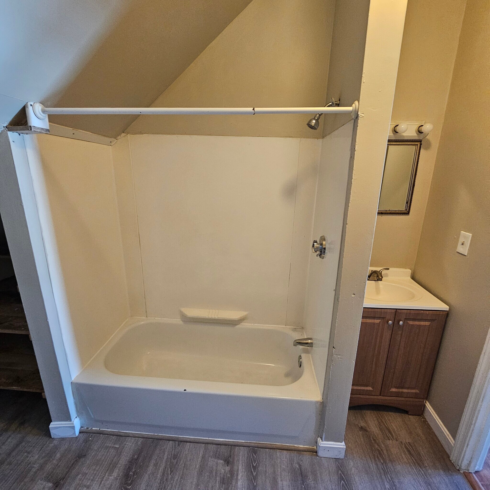 Bathroom - 151 Regent Ave