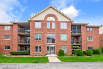 Building Photo - 11112 E Cove Cir