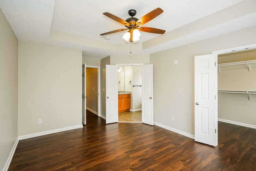 Building Photo - 1483 Bern Dr