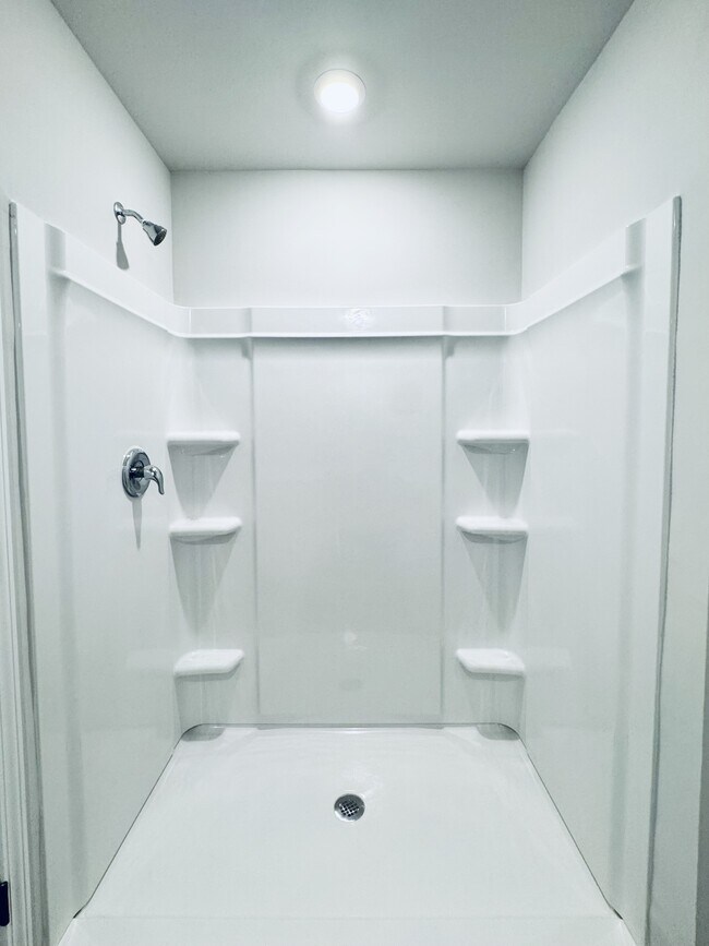 Building Photo - 348 SC-348