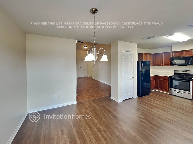 Building Photo - 1015 Redcrest Springs Ct