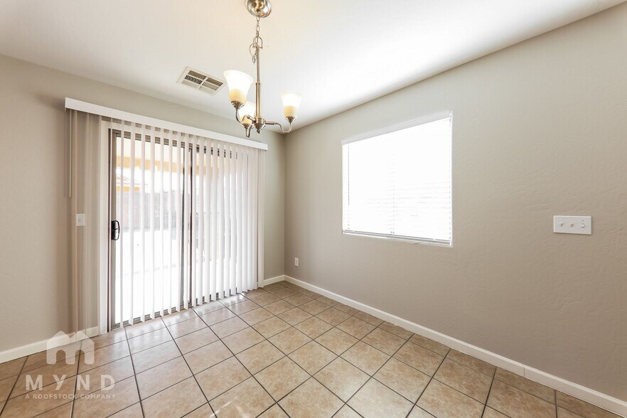 Building Photo - 16812 W Marshall Ln