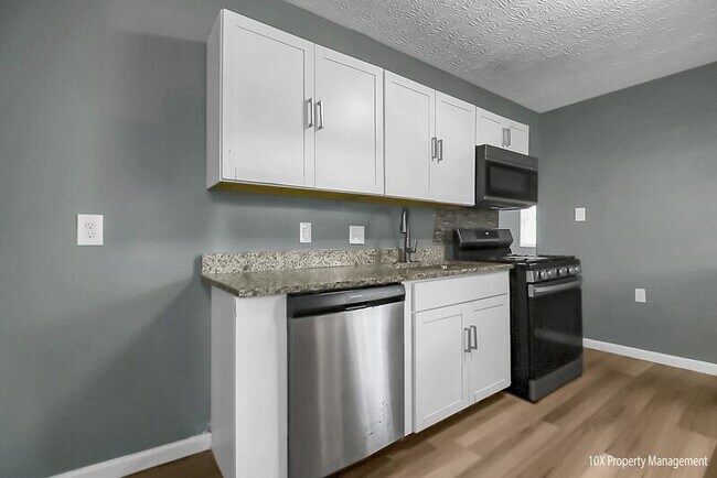 Building Photo - 2918 Azelda Street