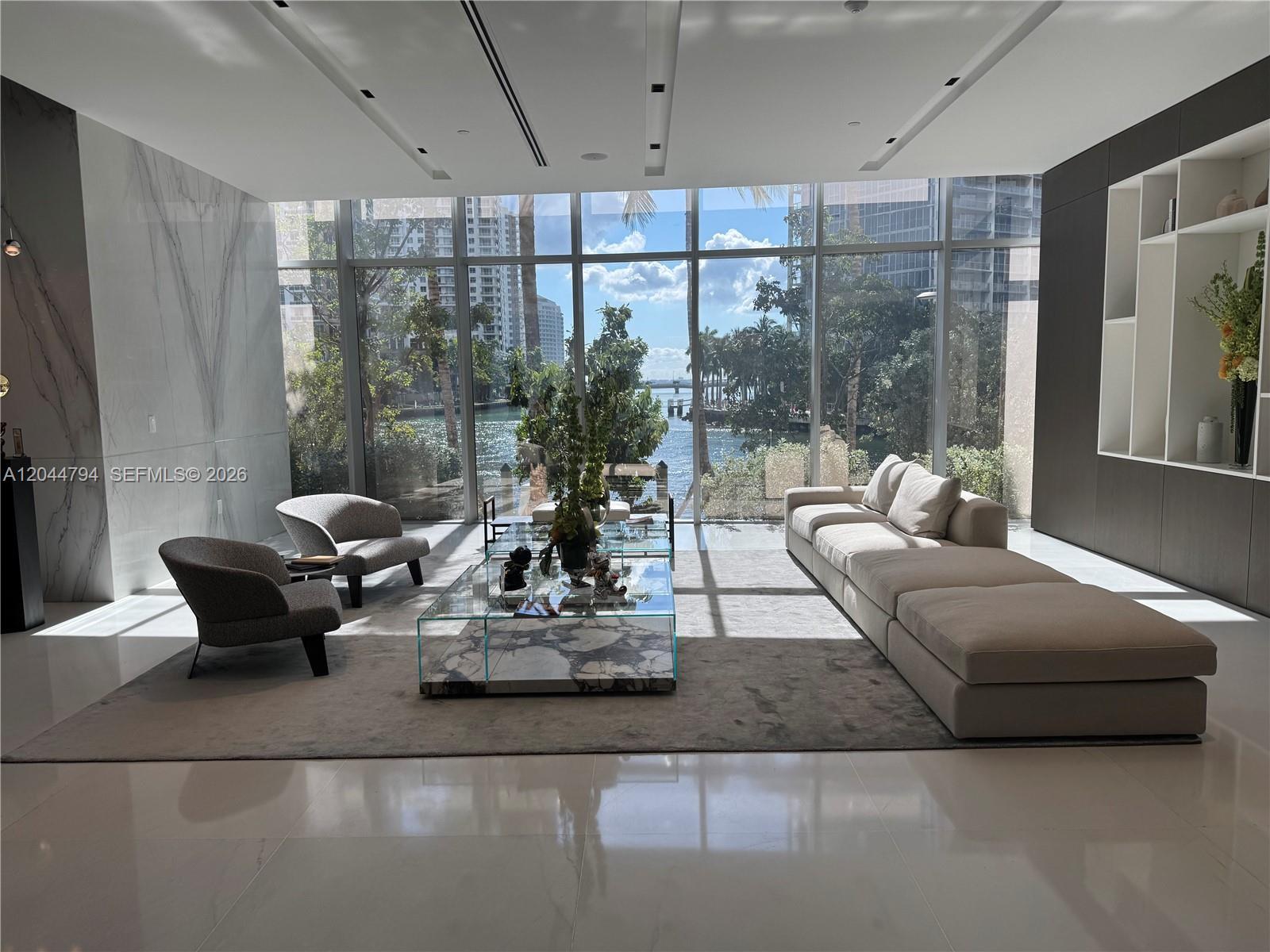 Building Photo - 300 Biscayne Boulevard Way