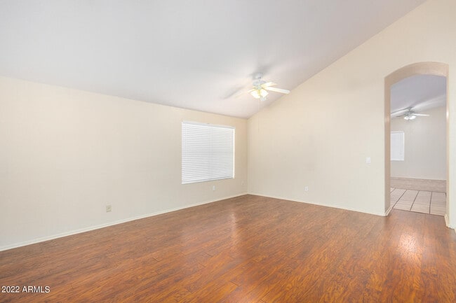 Building Photo - 12531 W Edgemont Ave