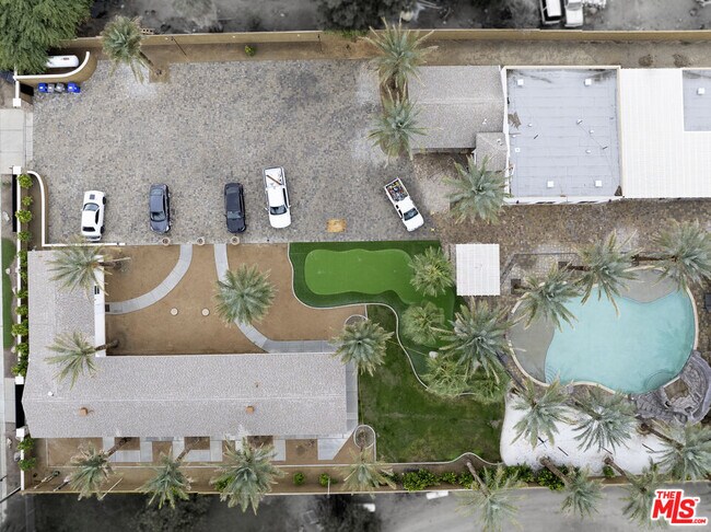 Building Photo - 38580 Rancho Los Cerritos Dr