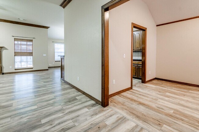 Building Photo - 3520 SW 127th St