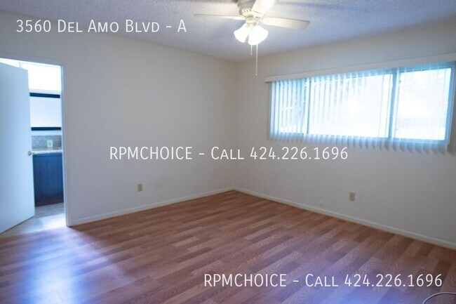Building Photo - 3560 Del Amo Blvd
