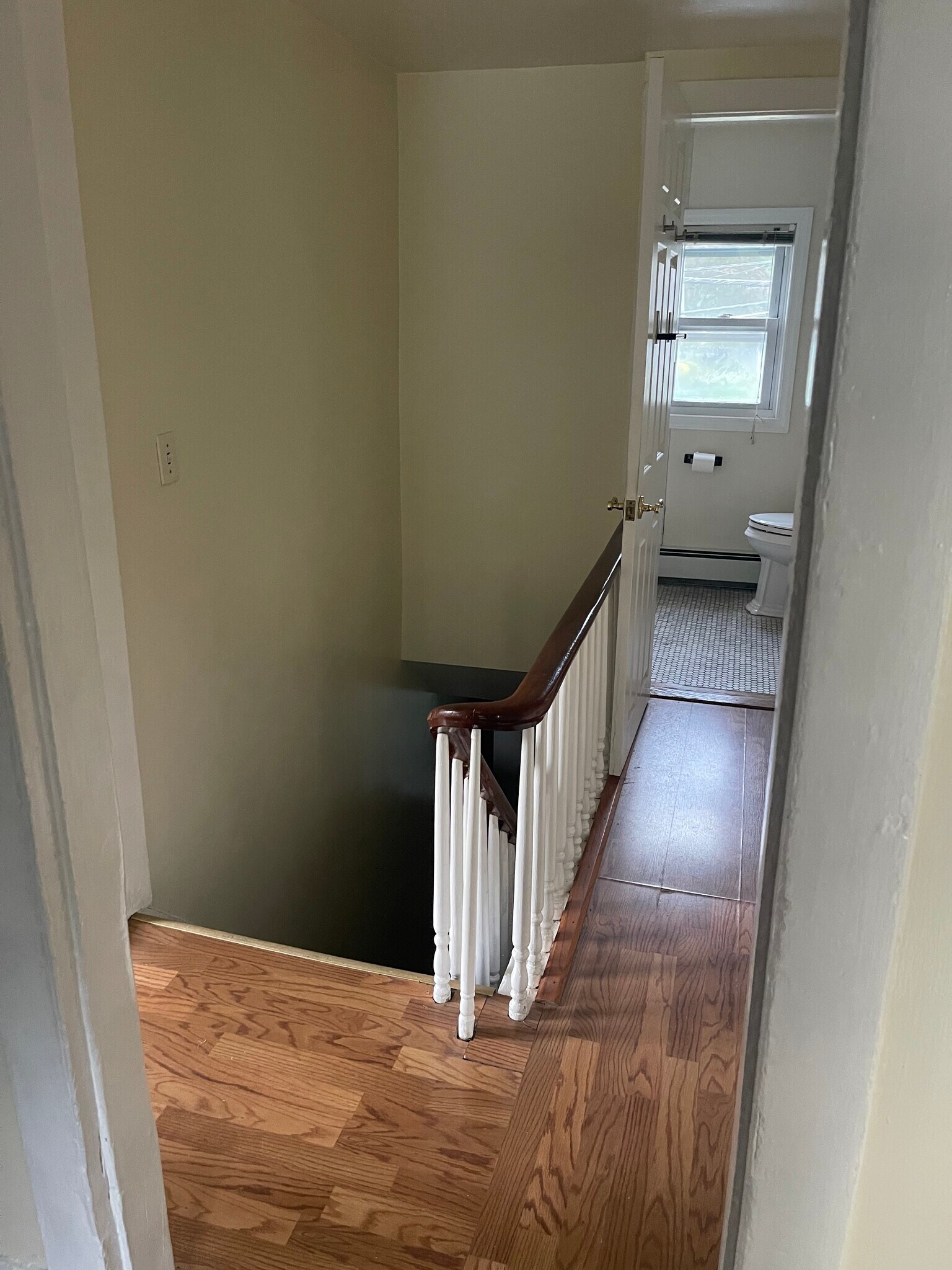 Building Photo - 39 Upper Croton Ave