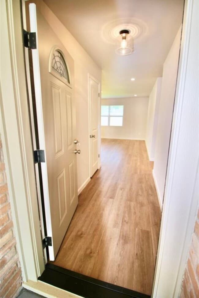 Building Photo - 407 Morningside Dr