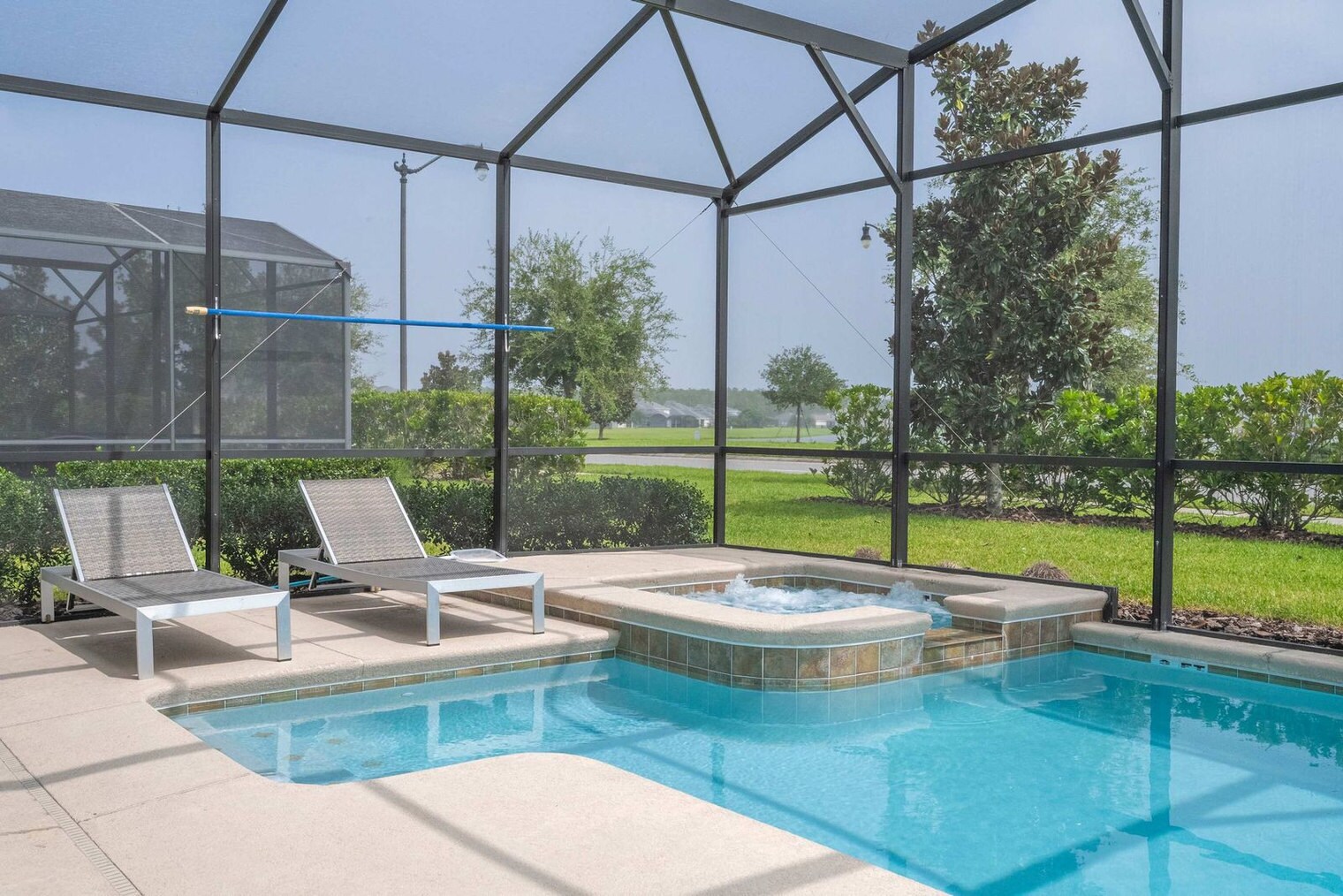 Building Photo - 4827 Kings Castle Cir