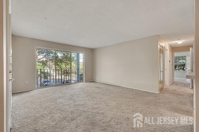 Primary Photo - 282 Kempsey Dr