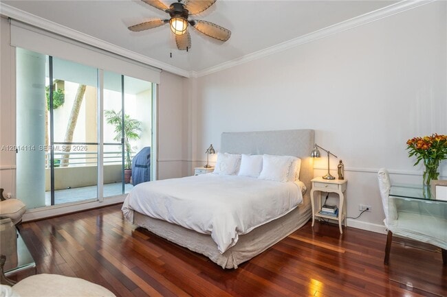 Building Photo - 888 Brickell Key Dr