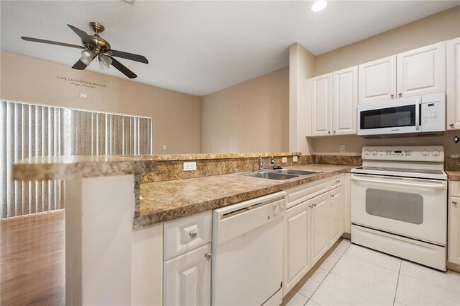 Building Photo - 3134 Coral Ridge Dr