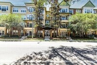 Building Photo - 1185 SW 9th Rd