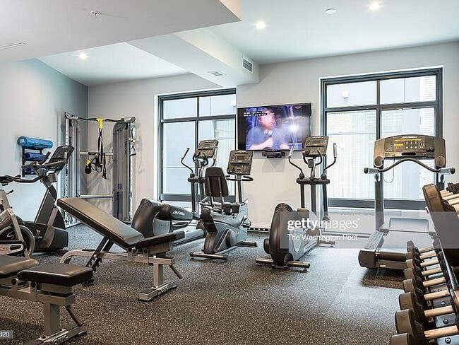 Fitness room - 525 Water St SW