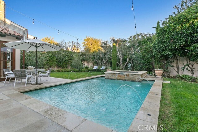 Building Photo - 136 Emerald Bay