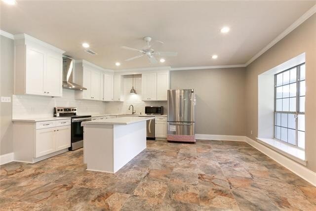 Building Photo - 25920 Browns Ln