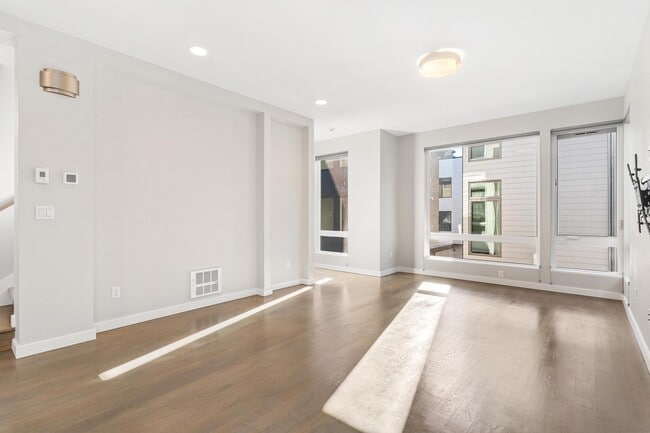 Building Photo - 1517 NW 64th St