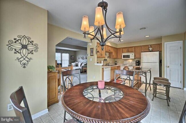 Building Photo - 509 Fox Trail