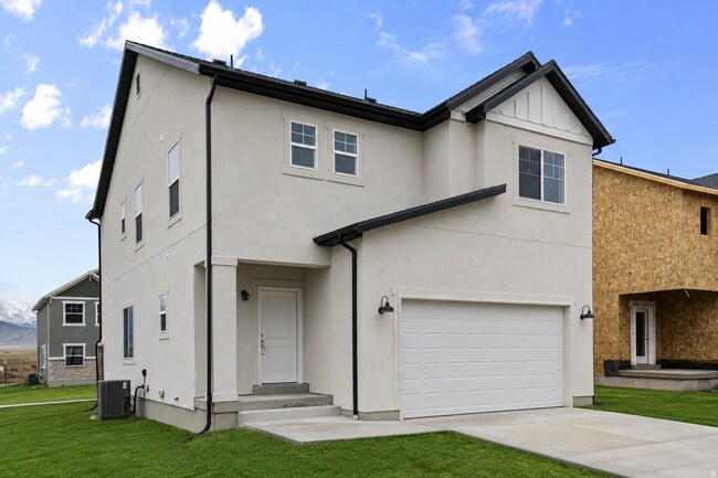 Building Photo - 6757 E Lakeside Dr