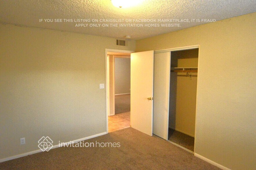 Building Photo - 12663 N 47th Dr