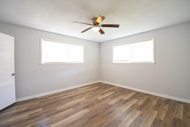 Building Photo - 3534 Huntlee Dr