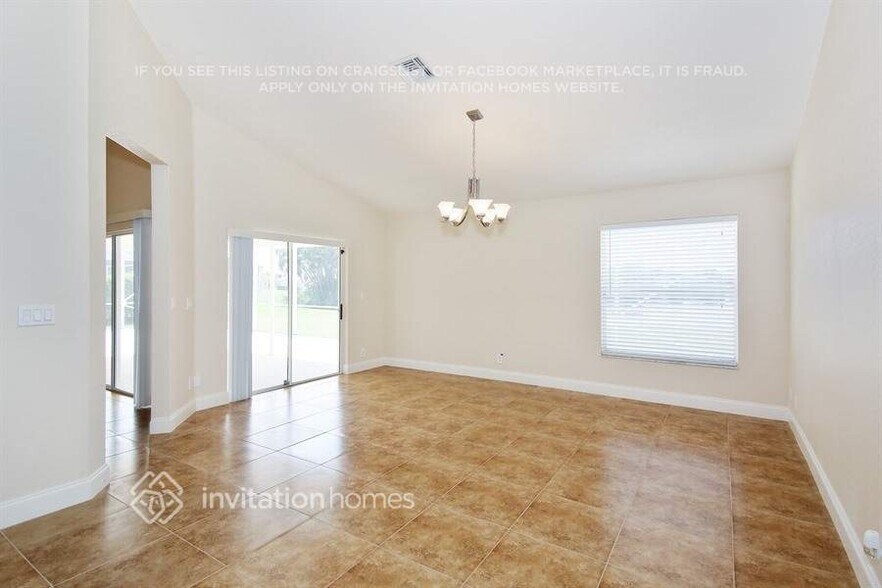 Building Photo - 12132 Quilting Ln