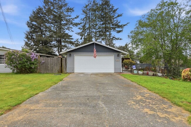 Building Photo - 510 S Cammann St