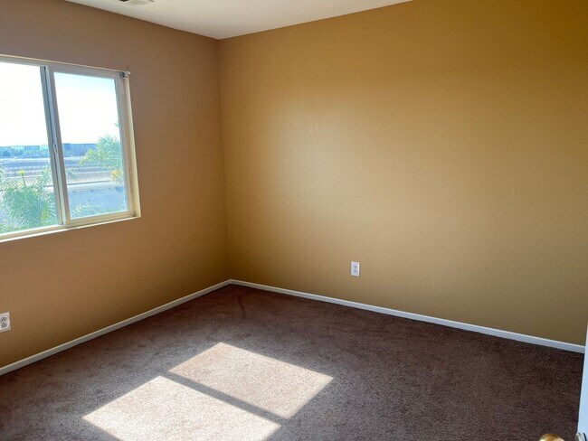 Building Photo - 17419 Callerio Vista