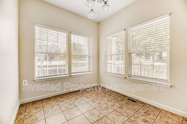 Building Photo - 1500 Wild Cat Mountain Rd