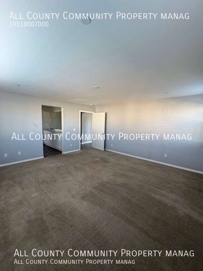 Building Photo - 29892 Glacier Bay Dr