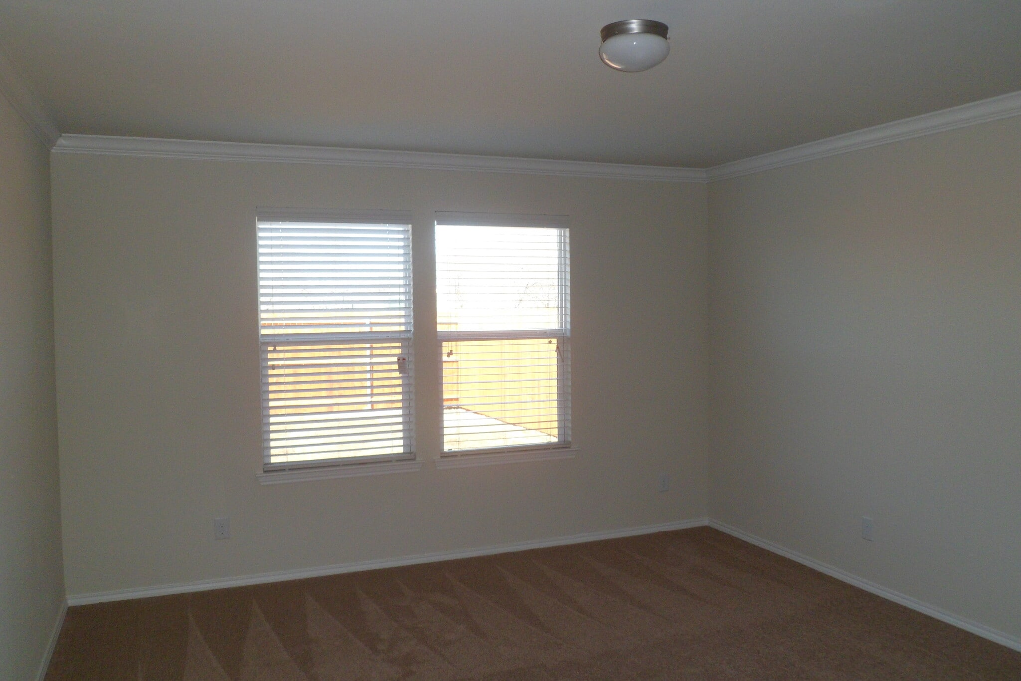 Building Photo - 1508 Abby Creek Dr