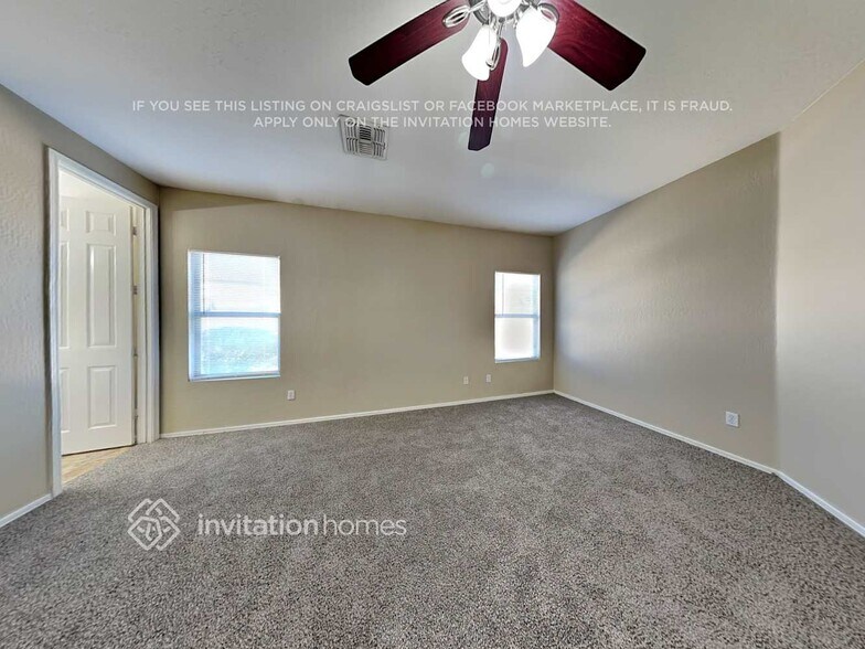 Building Photo - 5904 W Wood St