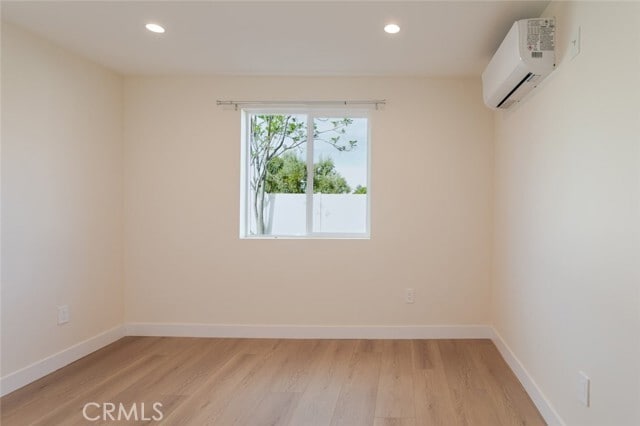 Building Photo - 10421 Pinyon Ave