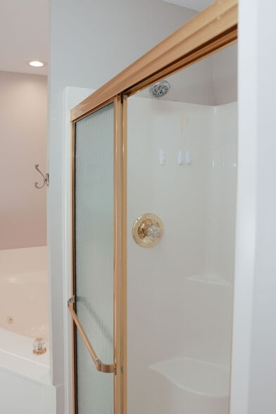 Building Photo - 3288 Snaffle Rd