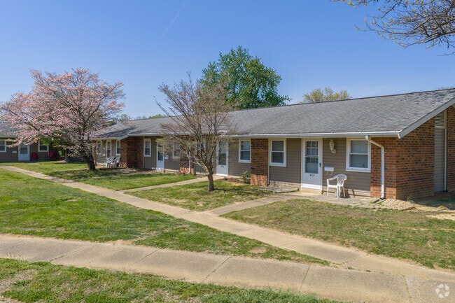 Building Photo - Sontra Evansville Apartments