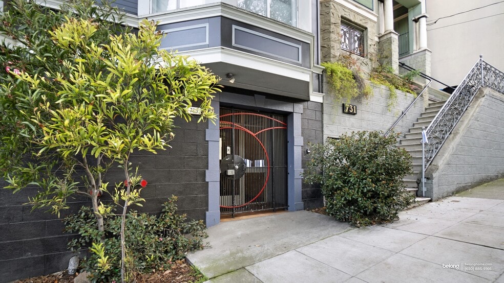 Building Photo - 725 Fell St