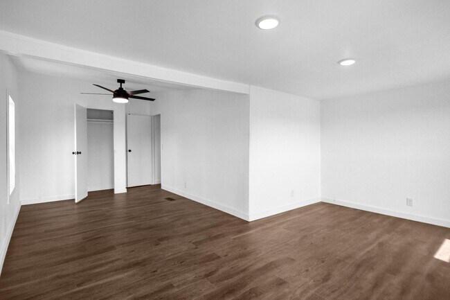 Building Photo - 17982 CR 4104